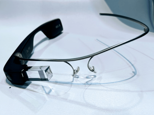 vwb_787_ar_google_glass_enterp 